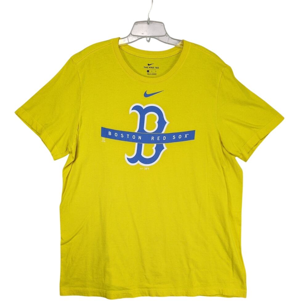 The Nike Tee Boston Red Sox Men's XL Yellow T-Shirt, MLB Baseball Sports Fan